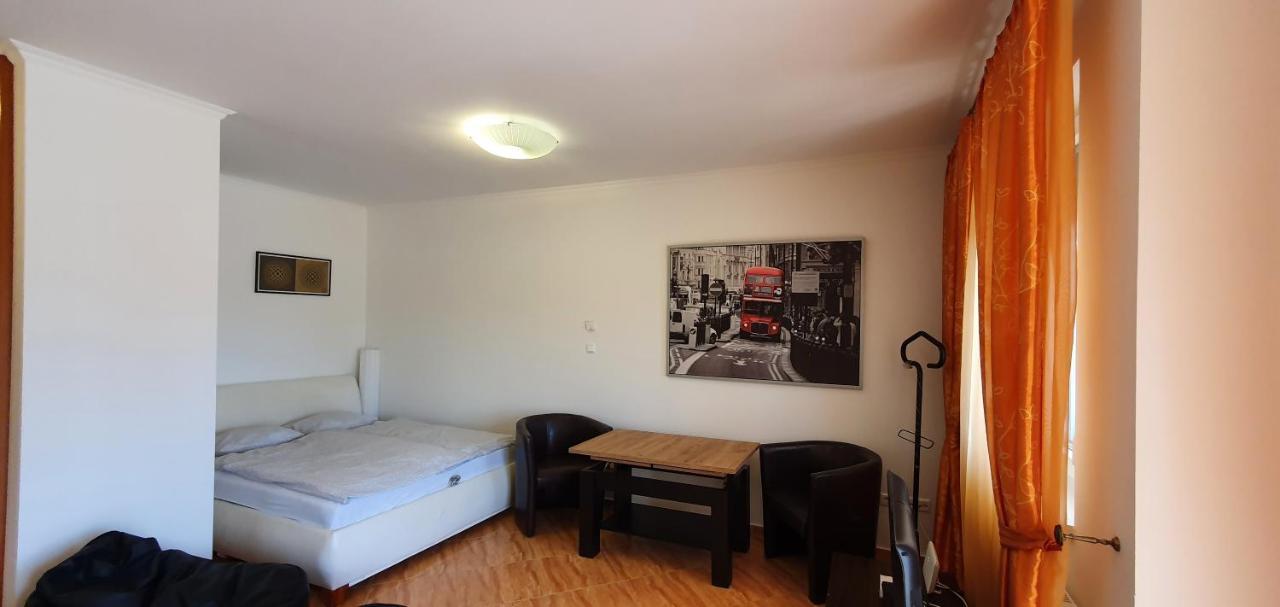 Bazsi Golden Beach Apartman 希欧福克 外观 照片