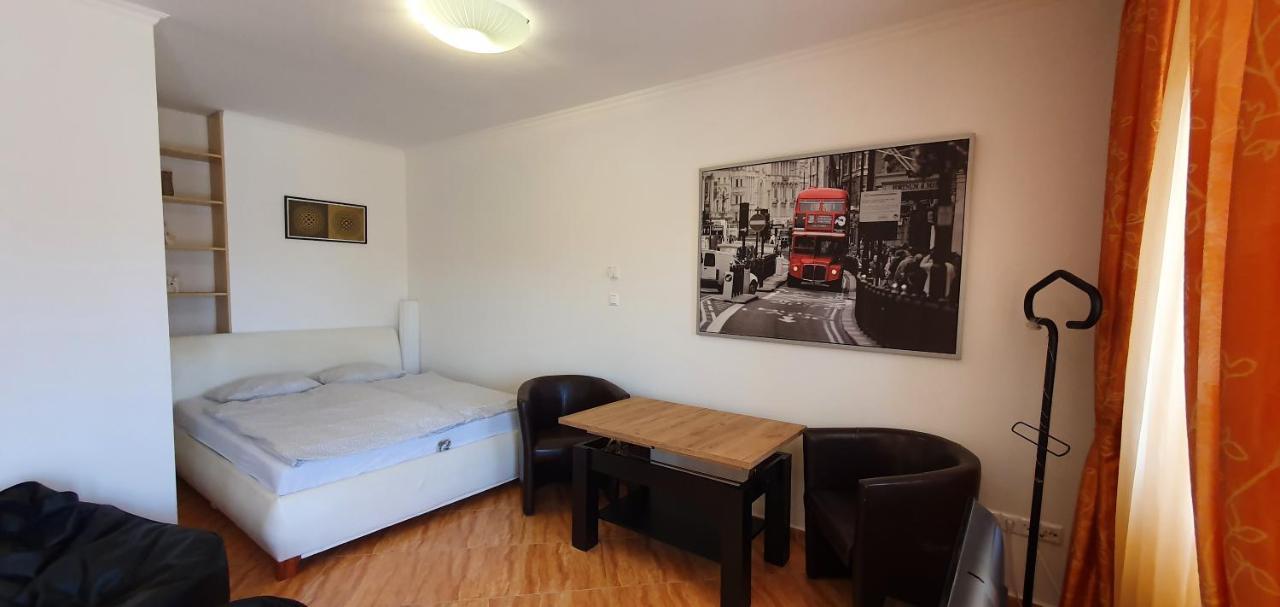 Bazsi Golden Beach Apartman 希欧福克 外观 照片